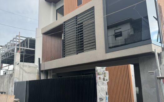 Modern 5-Bedroom House for Sale in Greenwoods Executive Village, Rizal