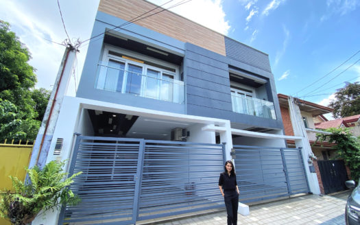 Desirable 4 Bedroom House and Lot for Sale in Rosario Pasig City