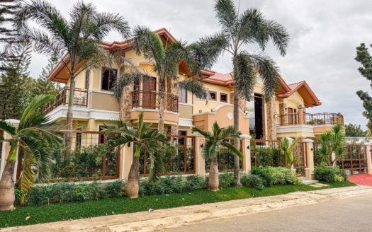 Gorgeous 6-Bedroom House for Sale in Casa Milan, Quezon City