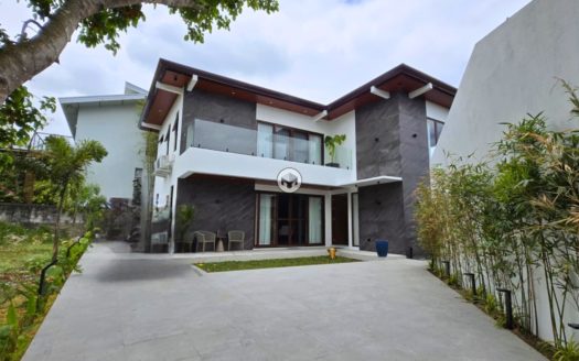 Captivating 4-Bedroom House and Lot for Sale in Verdana Homes, Mamplasan, Binan, Laguna