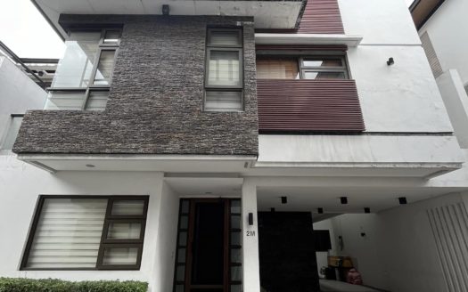 Attractive 4-Bedroom House and Lot for Sale in New Manila, Quezon City
