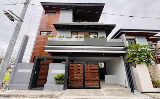 Modern Tropical 6-Bedroom House and Lot in Greenwoods Executive Village, Taytay Rizal