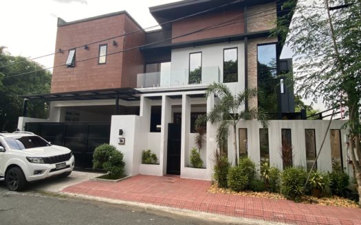 Vibrant 7-Bedroom House and Lot in Fairview, Quezon City P-70M