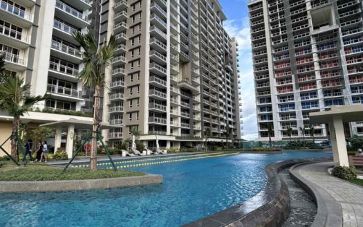 Charming 2-Bedroom Condo Unit for Sale Acacia Estate, Bambang, Taguig