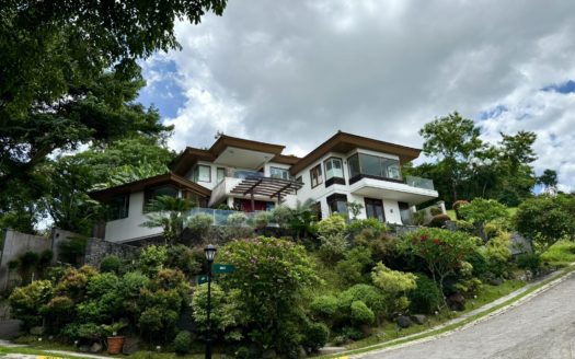 Inviting 4-Bedroom Corner House and Lot for Sale in Calamba, Laguna