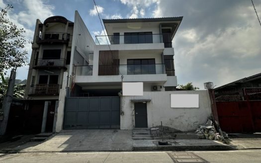 Splendid 5-Bedroom House and Lot for Sale in Sta. Mesa Heights, Quezon City
