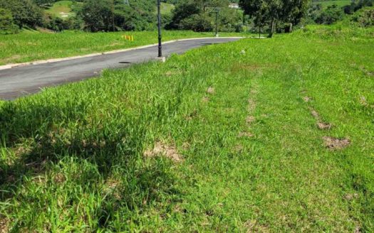 340 SQM Vacant Lot for Sale in Tagaytay Midlands