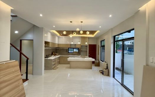 Stunning 5-Bedroom House and Lot for Sale in Anabu, Imus, Cavite