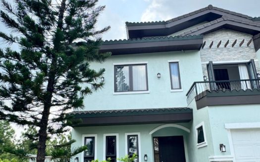 Fabulous 5-Bedroom House and Lot for Sale in Portofino, Cavite