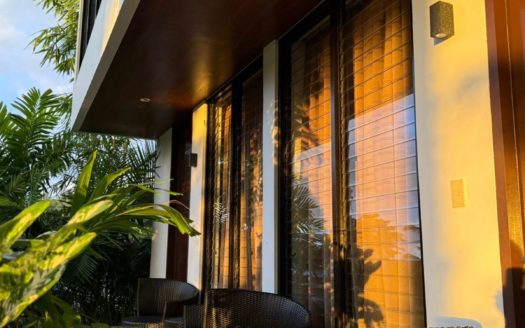 Fabulous 8-Bedroom House and Lot for Sale in Sipalay, Negros Occidental