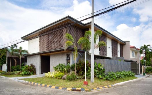 Radiant Brand New 4-Bedroom Corner Home with Plunge Pool in BF Homes, Parañaque