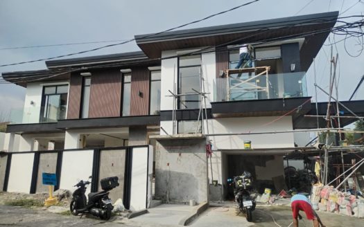 Vibrant 5-Bedroom House and Lot for Sale in BF, Parañaque