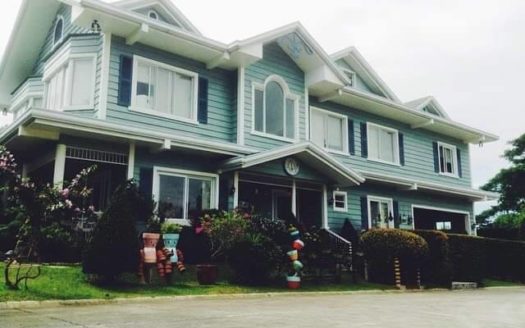 Vibrant 7-Bedroom House and Lot for Sale in Georgia Club, Sta. Rosa, Laguna