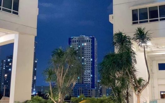 Inviting 1-Bedroom Condo Unit for Sale in Alley Amorsolo, Makati