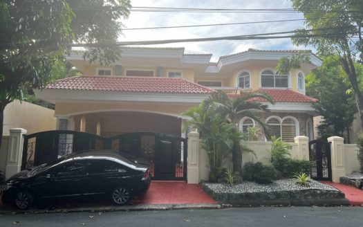 Attractive 5-Bedroom House and Lot for Sale in Brgy. Cupang, Muntinlupa