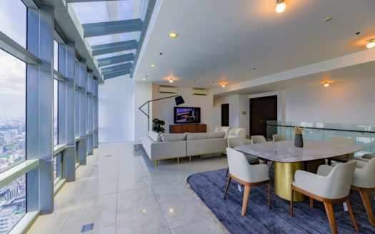 Enchanting 4-Bedroom Condio Unit for Sale at One Bonifacio HighStreet, BGC, Taguig