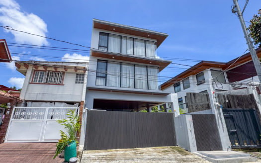 Stunning 6-Bedroom House and Lot for Sale in New Manila, Quezon City