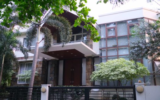 Timeless 7-Bedroom House and Lot for Sale in Ayala Hillside , Quezon City