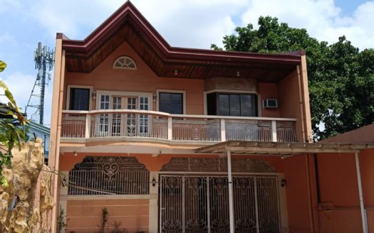 Warm 5-Bedroom House and Lot for Sale in Parang, Marikina