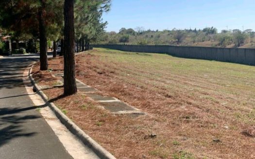 630 SQM Residential Lot for Sale in Portofino South, Las Piñas