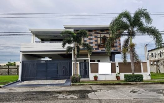 Astonishing 5-Bedroom House and Lot for Sale in Angeles City, Pampanga