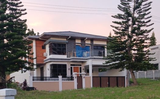 Attractive 4-Bedroom House and Lot for Sale in Metrogate Tagaytay Estate, Tagaytay City, Cavite