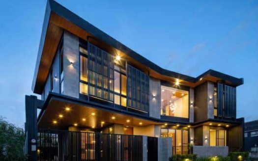 Enchanting 5-Bedroom House and Lot for Sale in La Mirada Royale, Plaridel, Bulacan