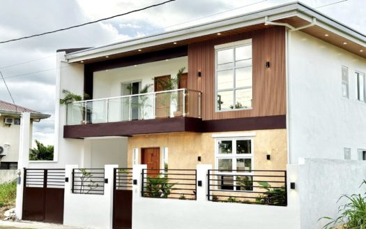 Radiant 5-Bedroom House and Lot for Sale in Nuvali, Calamba, Laguna