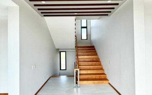 Sleek 8-Bedroom House and Lot for Sale in Nuvali, Laguna