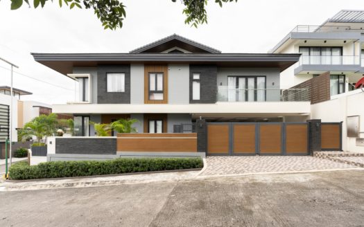 Stunning 6-Bedroom House and Lot for Sale in Tivoli Royale, Quezon City