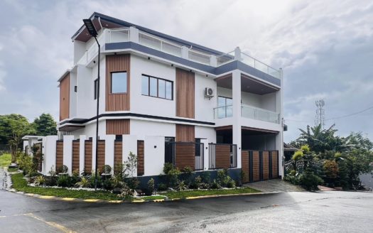 Brilliant 5-Bedroom House and Lot for Sale in Kingsville Hills, Antipolo, Rizal