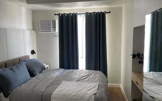 Lush 2-Bedroom Condo Unit for Sale in Vantage West, Kapitolyo, Pasig