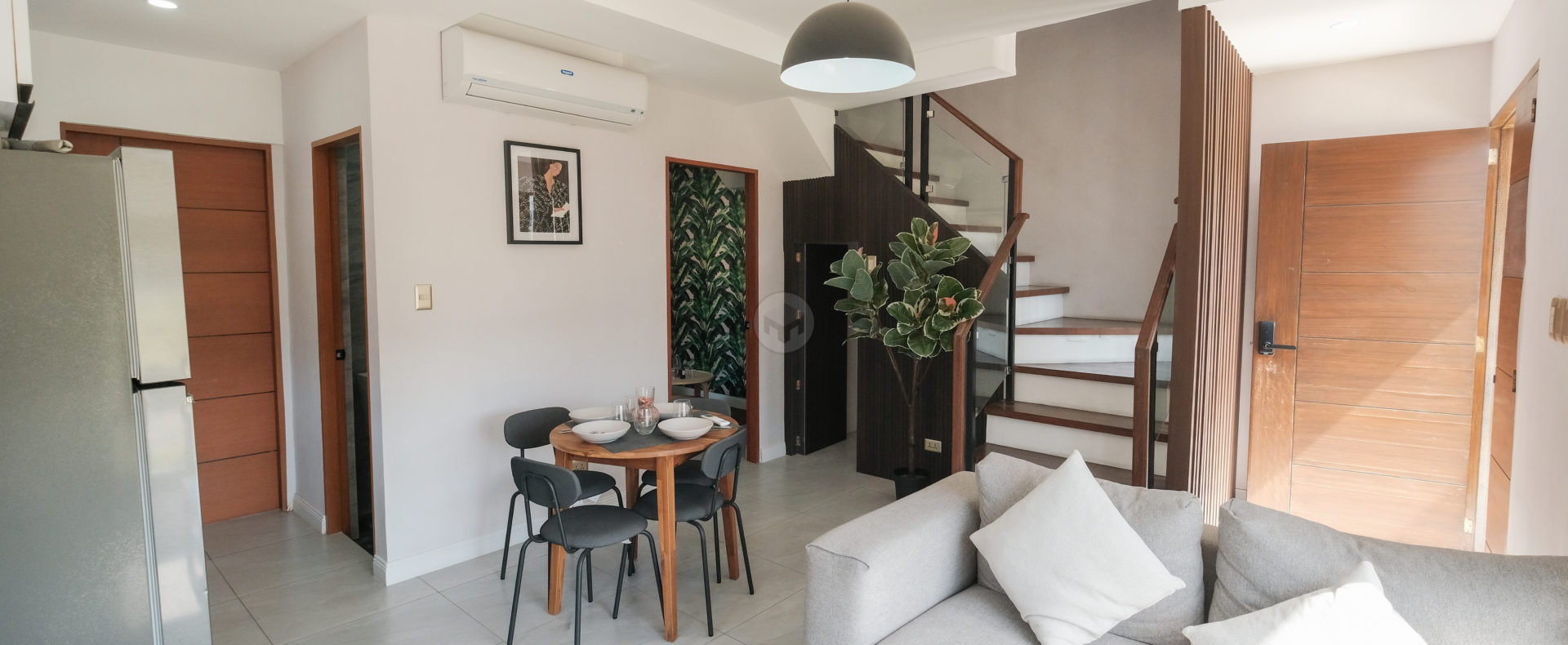 Astonishing3-BedroomTownhouseforSaleinQuezonCity-3.jpg