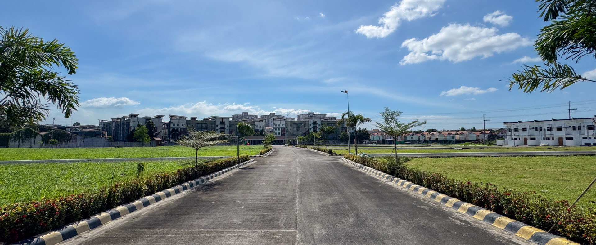 Astonishing3-BedroomTownhouseforSaleinQuezonCity-17.jpg