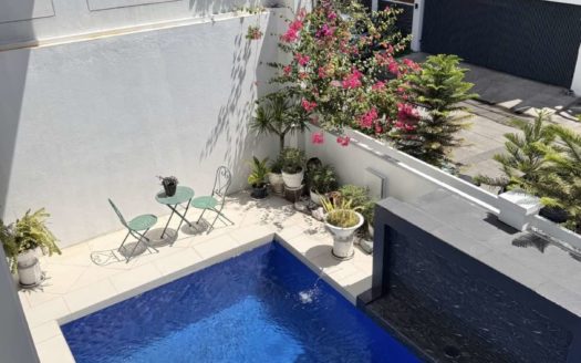 Attractive 6-Bedroom House and Lot for Sale in Afpovai, Fort Bonifacio, Taguig