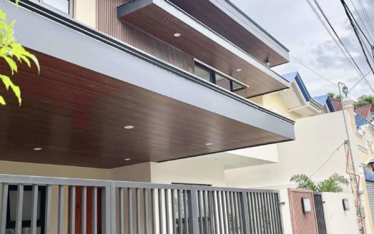 Beautiful 5-Bedroom House and Lot for Sale in Citadella Executive Village, Las Piñas