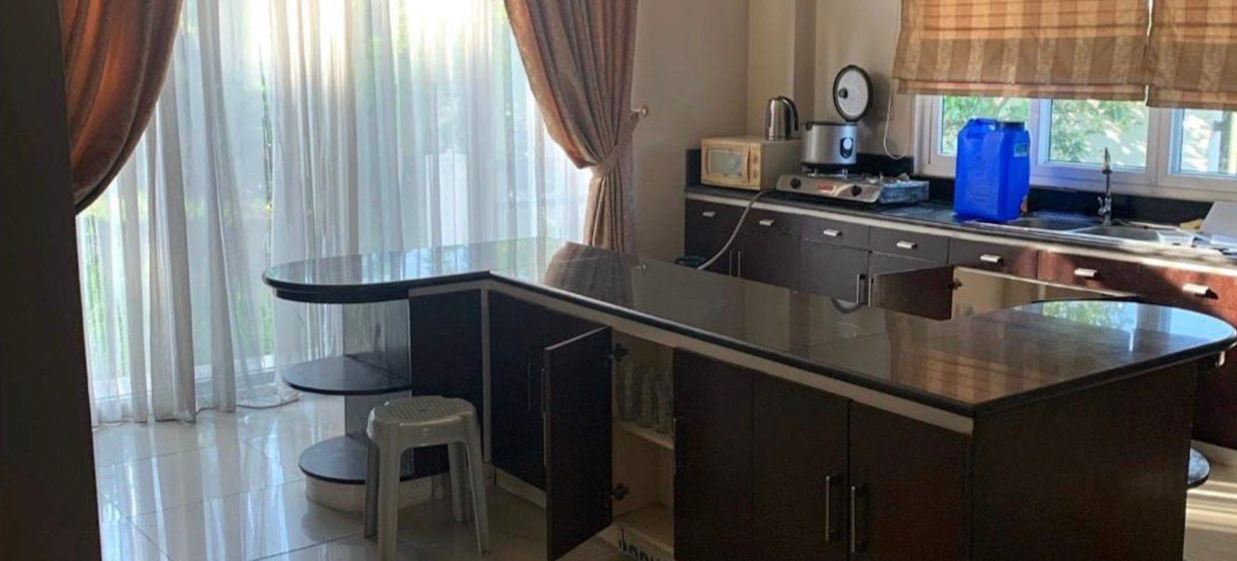 Pristine5-BedroomHouseandLotforSaleinKawitCavite-3.jpg