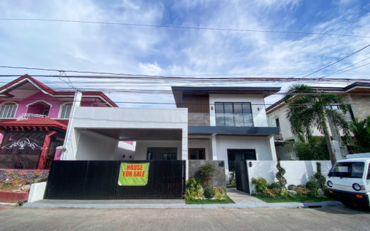 Attractive 4-Bedroom House and Lot for Sale in BF Homes, Parañaque City