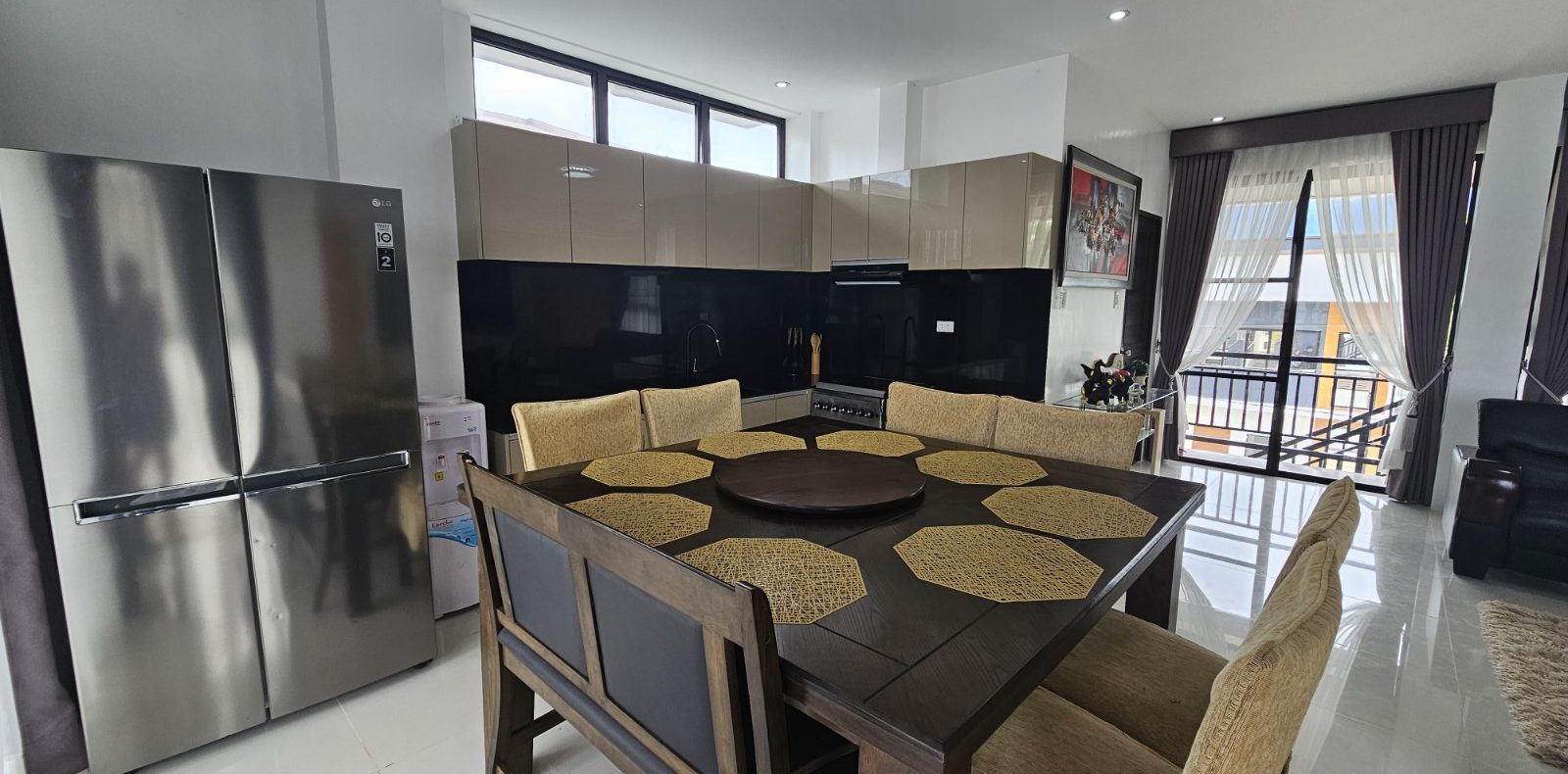 Notable3-BedroomHouseandLotforSaleinMorongBataan-4.jpg