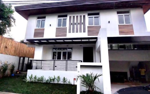Notable 4-Bedroom House and Lot for Sale in BF Homes, Parañaque City