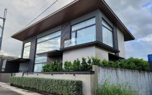 Radiant 4-Bedroom House and Lot for Sale in Goldridge Executive Village, Guiginto, Bulacan