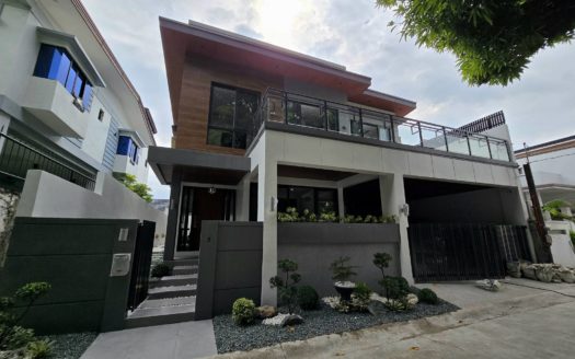 Serene 5-Bedroom House and Lot for Sale in BF Homes, Parañaque