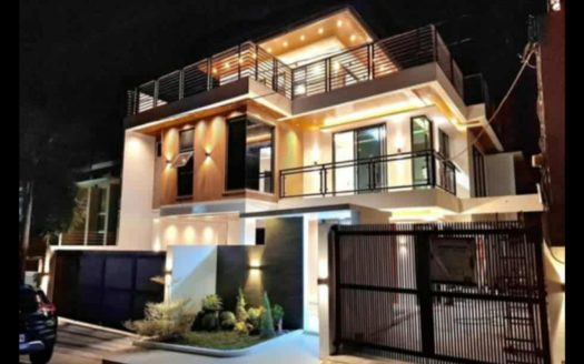 Splendid 6-Bedroom House and Lot for Sale in Filinvest 2, Quezon City