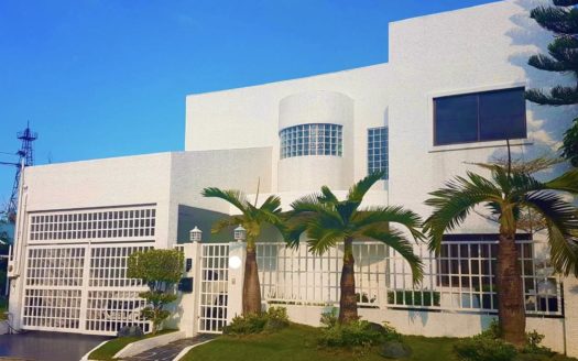 Stylish 4-Bedroom House and Lot for Sale in BF Homes, Parañaque