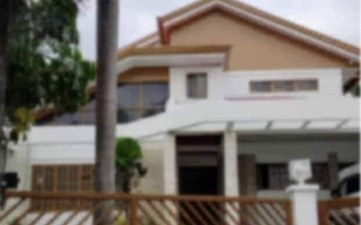 476 SQM Lot for Sale with Old House in Alabang 400 Village, Muntinlupa City