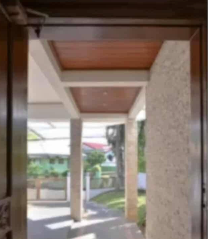 476SQMLotforSalewithOldHouseinAlabang400VillageMuntinlupaCity-4.png