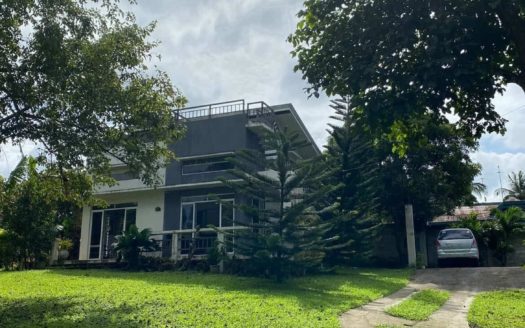 Gleaming 3-Bedroom House and Lot for Sale in Amadeo, Cavite