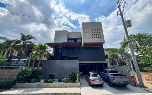 Brilliant 4-Bedroom House and Lot for Sale in Matandang Balara, Quezon City