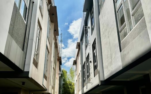 Upscale 3-Bedroom Townhouse for Sale in Addition Hills, Mandaluyong City
