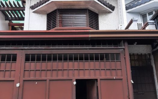 168 SQM Townhouse for Sale in Scout Area, Quezon City
